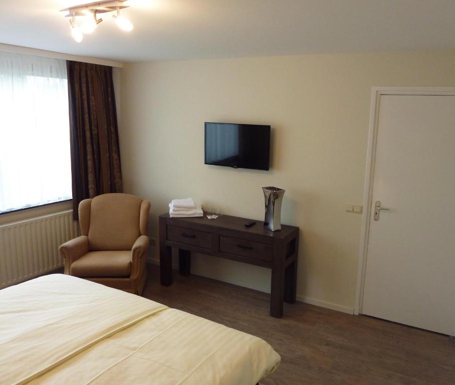 Hotel De Beukelaer Roggel Phòng bức ảnh
