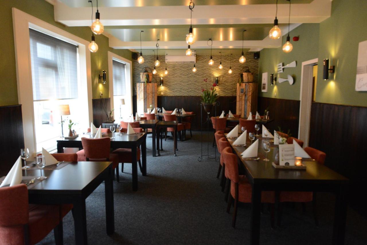 Hotel De Beukelaer Roggel Ngoại thất bức ảnh